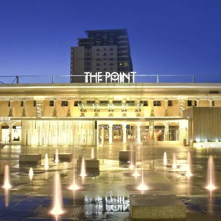 In Cambridge With Pool