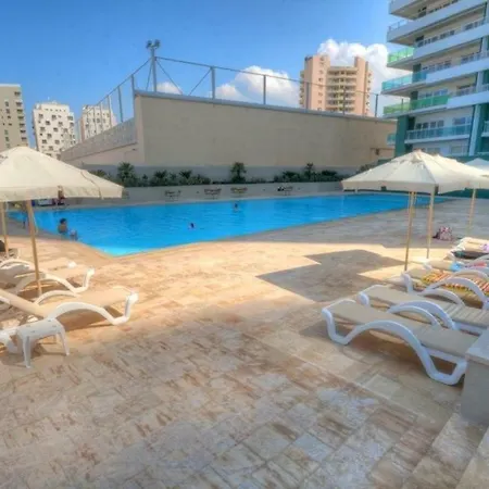 Apartment In Cambridge With Pool Sliema