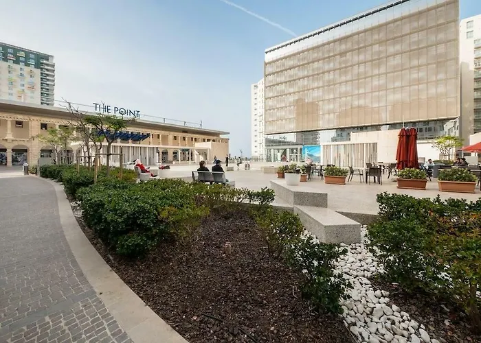 In Cambridge With Pool Apartment Sliema