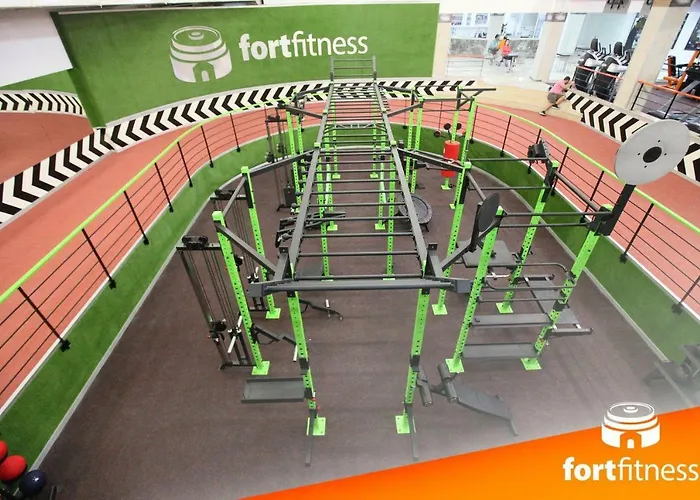 Apartment In Cambridge With Pool