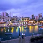 Lejlighed In Cambridge With Pool Sliema