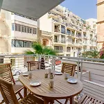 Lejlighed In Cambridge With Pool Sliema