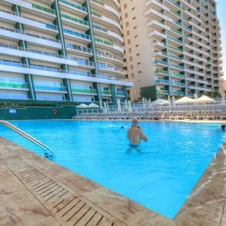 In Cambridge With Pool * Sliema